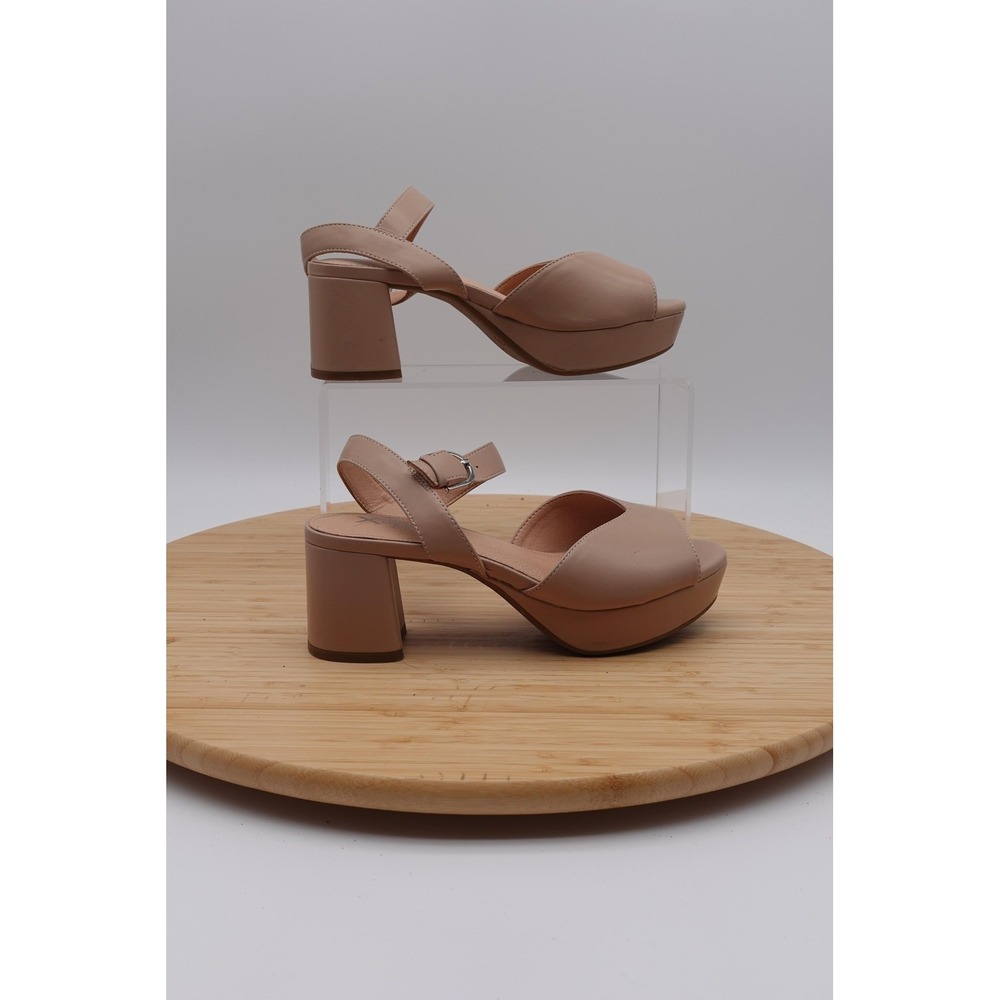 Sandals Womens Size 6.5 37.5 Beige Slingback Platform Block Heel Shoes Casual